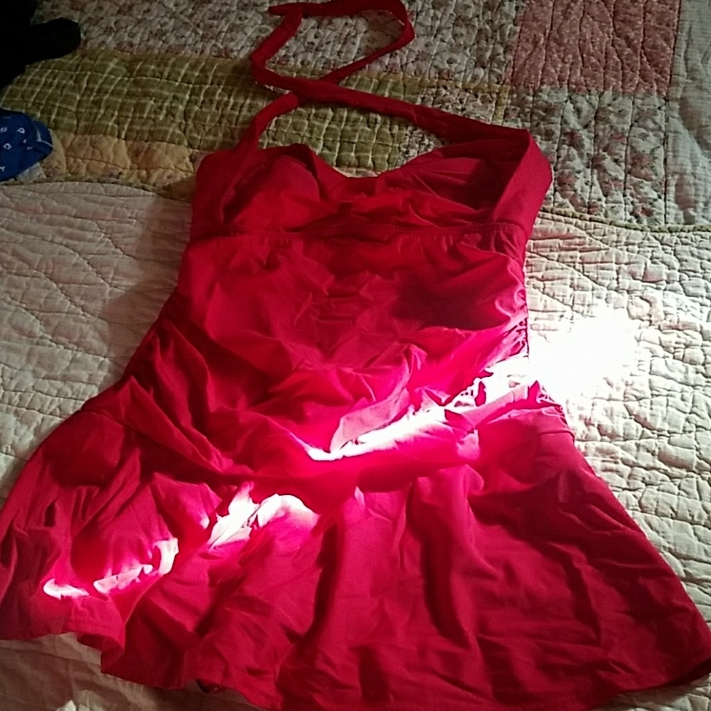 Whole peice swim suit/dress